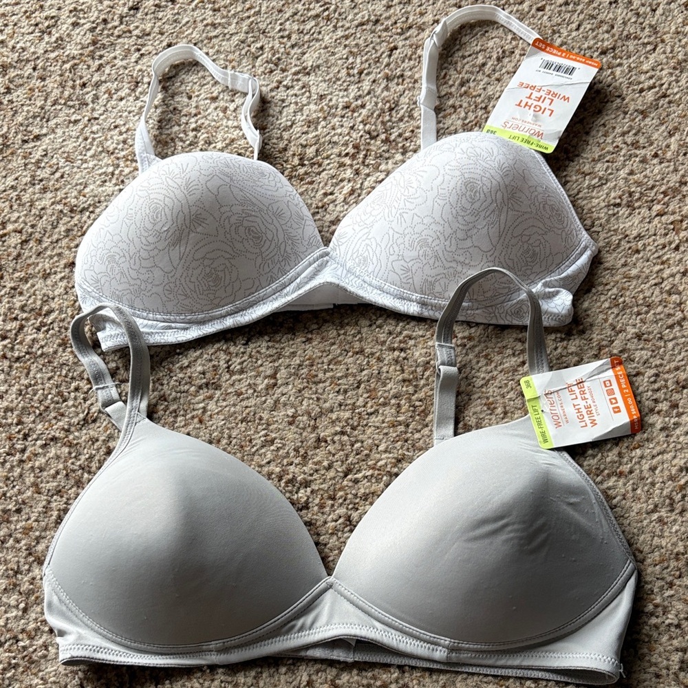 NWT 2 Warners Light Lift Wire Free bras size 36B